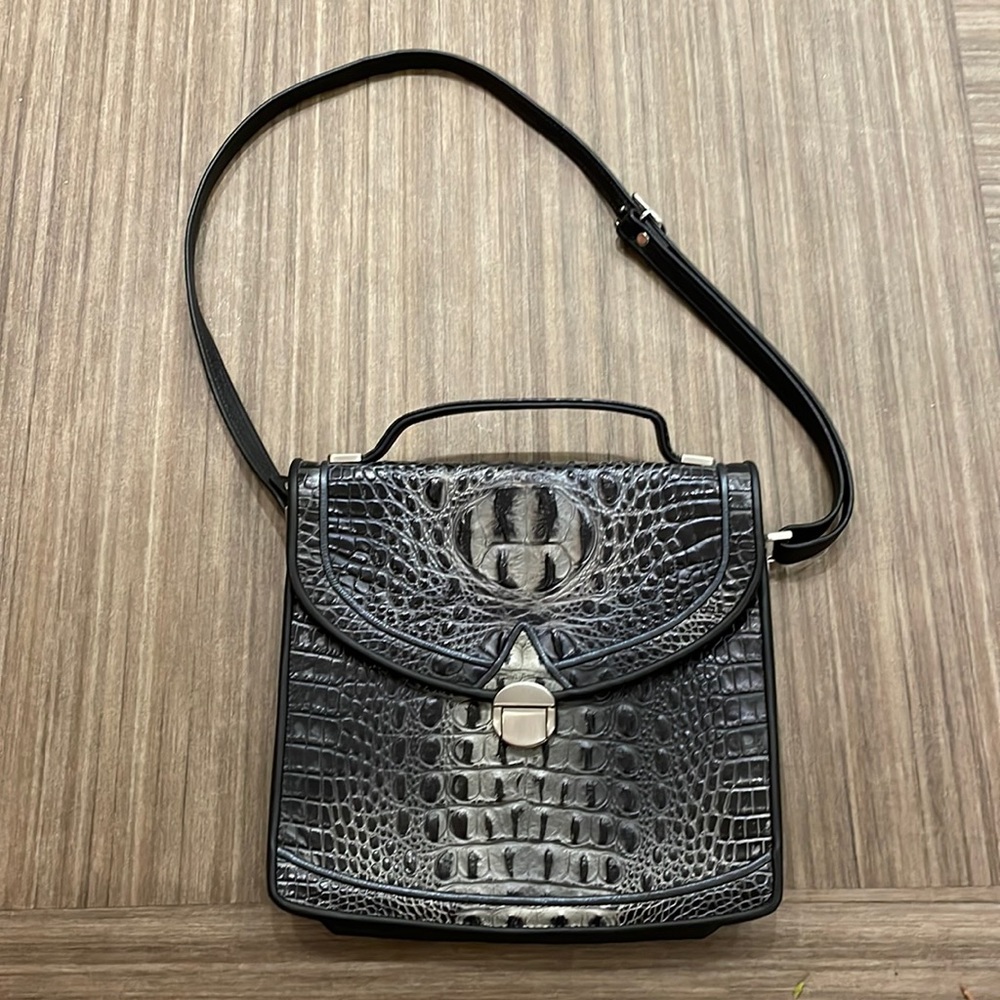 Stylish leather purse